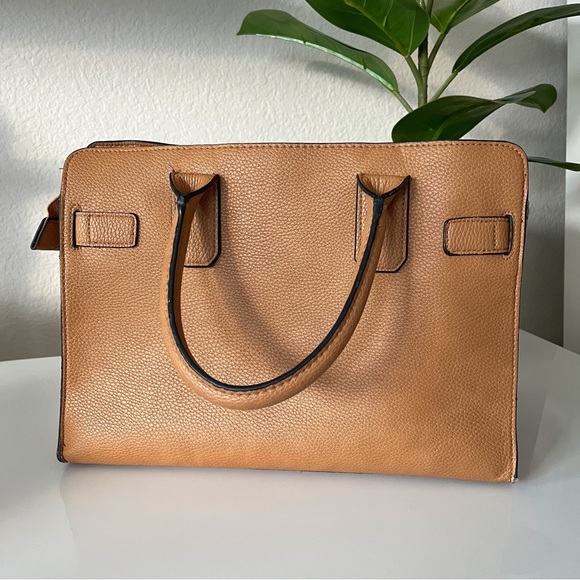 Camel Purse - Picture 4 of 11